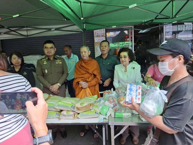 ประมวลภาพงานประเพณีทิ้งกระจาด 2568 วันอาทิตย์ที่ 10 สิงหาคม 2569